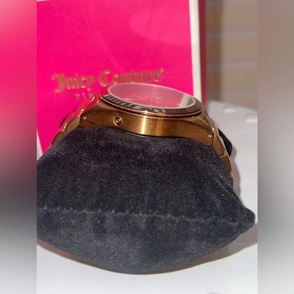 Y2K Vintage Juicy Couture Rose‎ Gold Women’s Watch